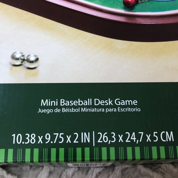 Mini Baseball Desk Game -New in box,sealed plastic - Picture 3 of 6